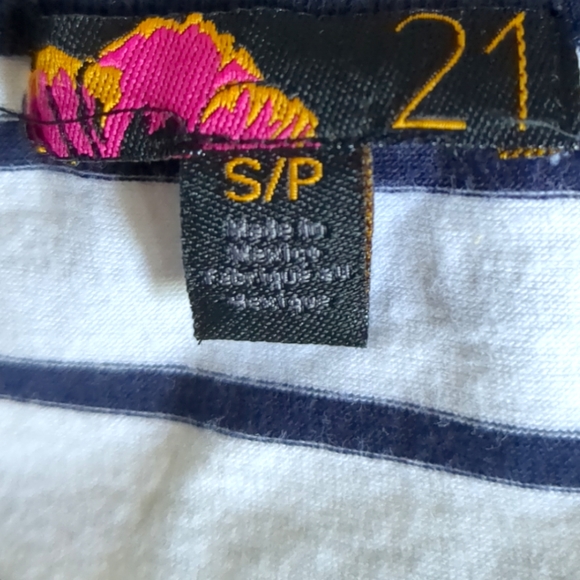 21 White Stripped and Black 3/4 Top Size SP. - Picture 14 of 14